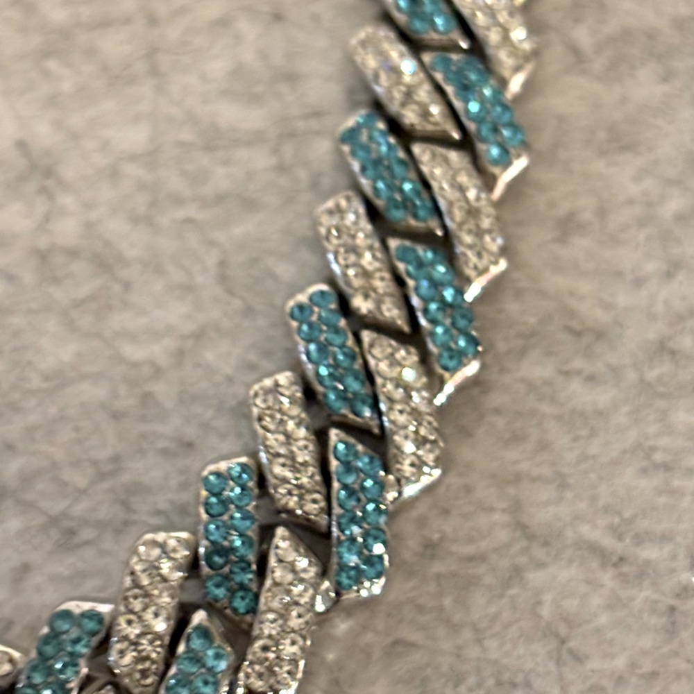 18” Iced Chocker